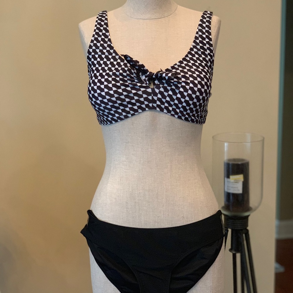 Black and White bikini. New. Never Worn.
